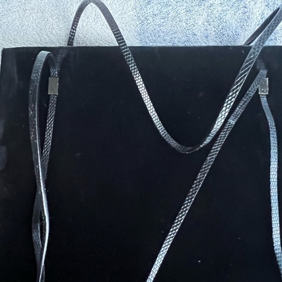 Velvet and lizard Gucci Evening Bag - Picture 7 of 7